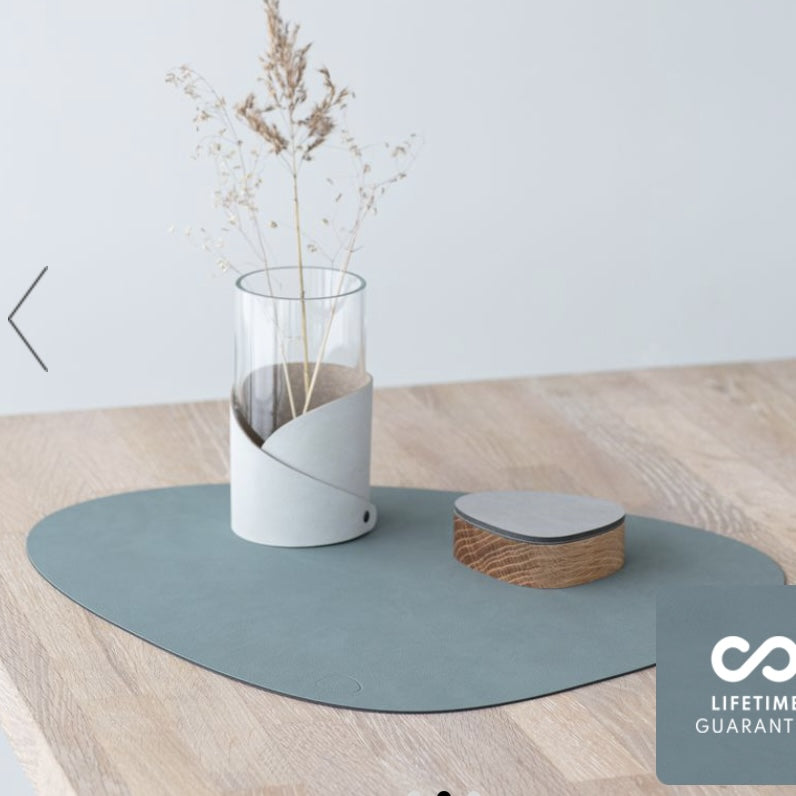 Set de table en cuir recyclé