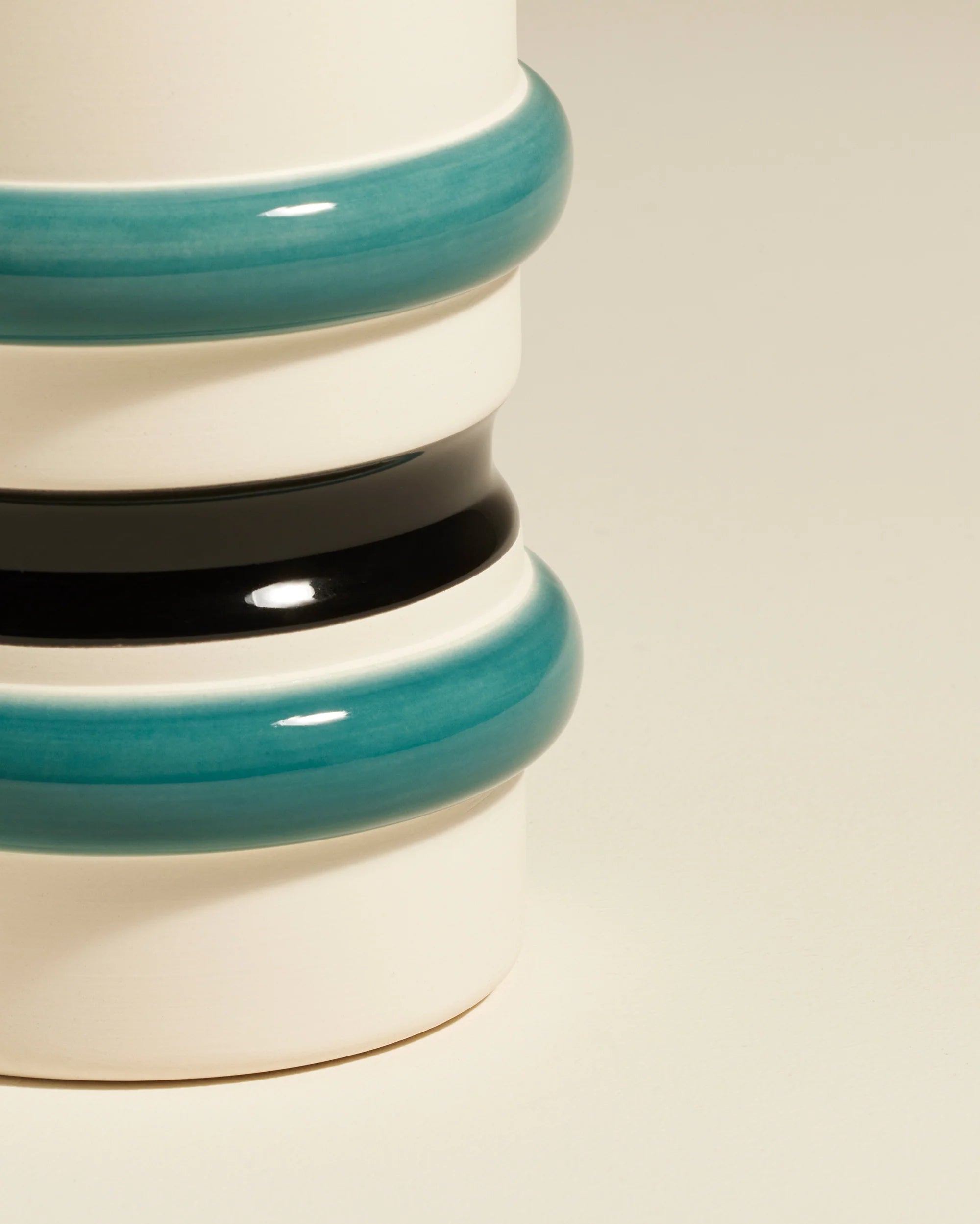 Vase Aquarius – Bleu Sarah & Noir