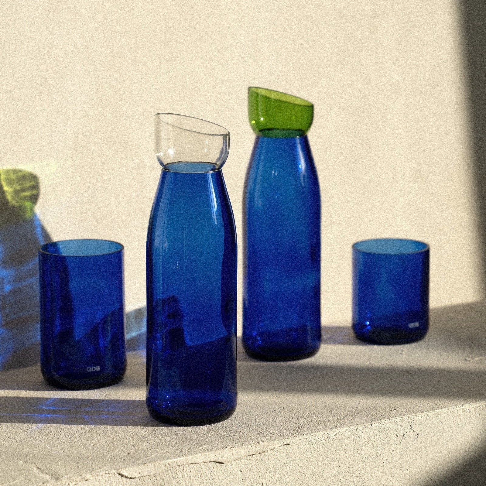 Carafe Q de bouteilles - Blanc/Bleu - série limitée