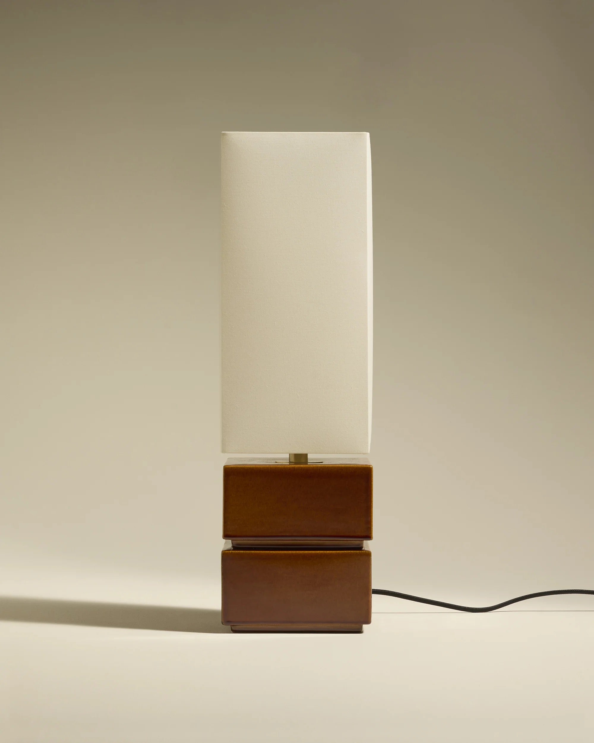 Lampe Tower - Noisette