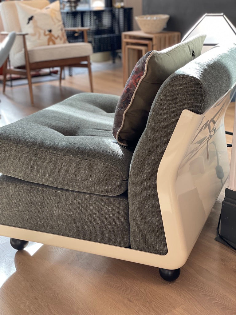 EXPO: Fauteuil Amanta 1 seater HAY